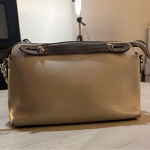 Fendi  crossbody Bag Beige Leather adjustable Strap Silver Hardware‎